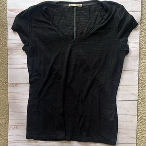 Michael Stars black top one size
NWT,
(s-m )